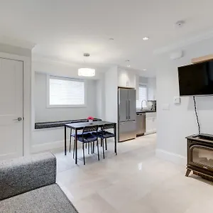 new-private-main-st-coach-house.richmond-hotels.com/